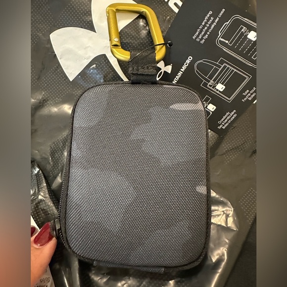 Under Armour Unisex Adult Micro Essentials Container - Picture 3 of 5